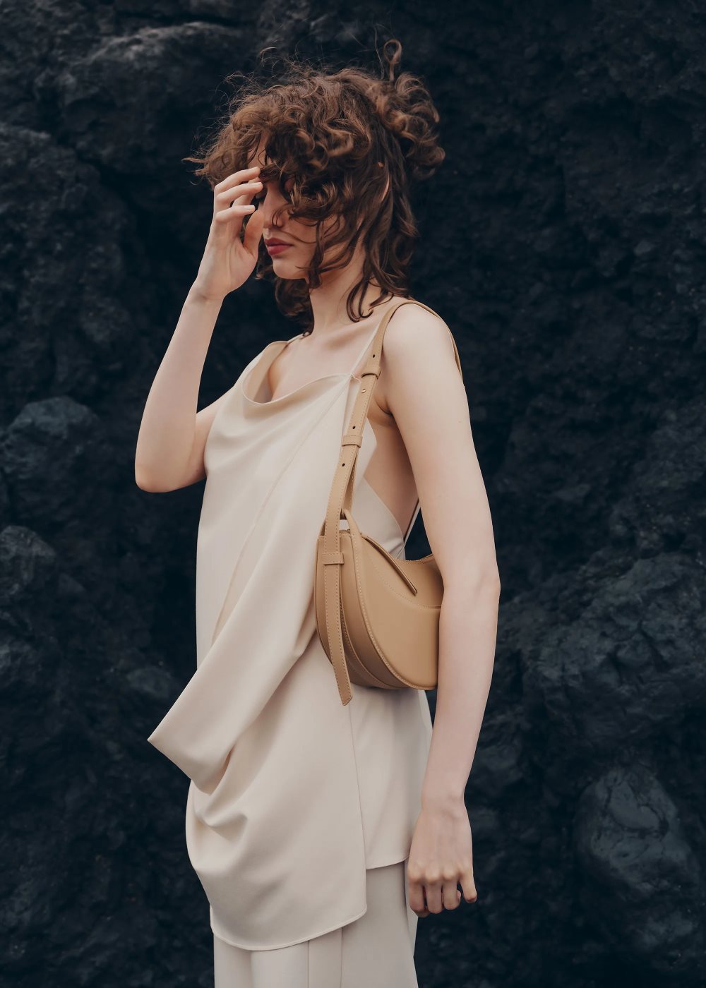 Beige Polene Numéro Dix Crossbody Bags | CANADA XWN185