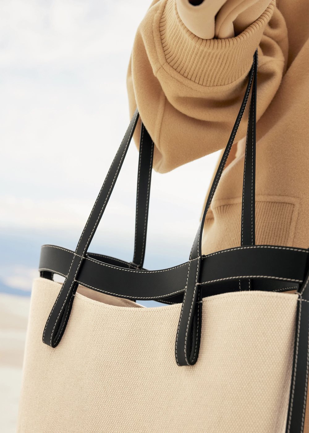 Beige / Black Polene Ilo Tote Bags | CANADA AYR278